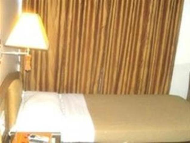 The Ambience Hotel プネ 部屋 写真